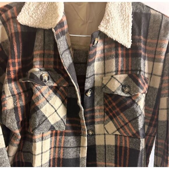 Flannel Brown Plaid Jacket - Picture 7 of 7